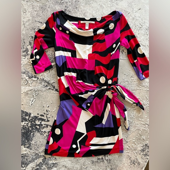 Authentic Diane Von Furstenberg mini dress - Picture 3 of 4